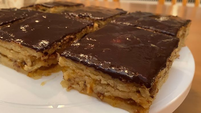 Gerbeaud Cake Recipe | Traditional Hungarian Dessert 🇭🇺🍰 Capture d’écran 2025-03-21 211325