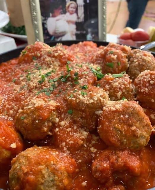 644502402_122154530654698325_4931880225602204822_n